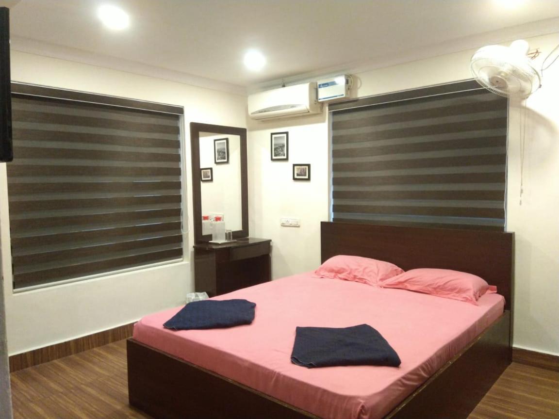 Capital Homestay Thiruvananthapuram Esterno foto